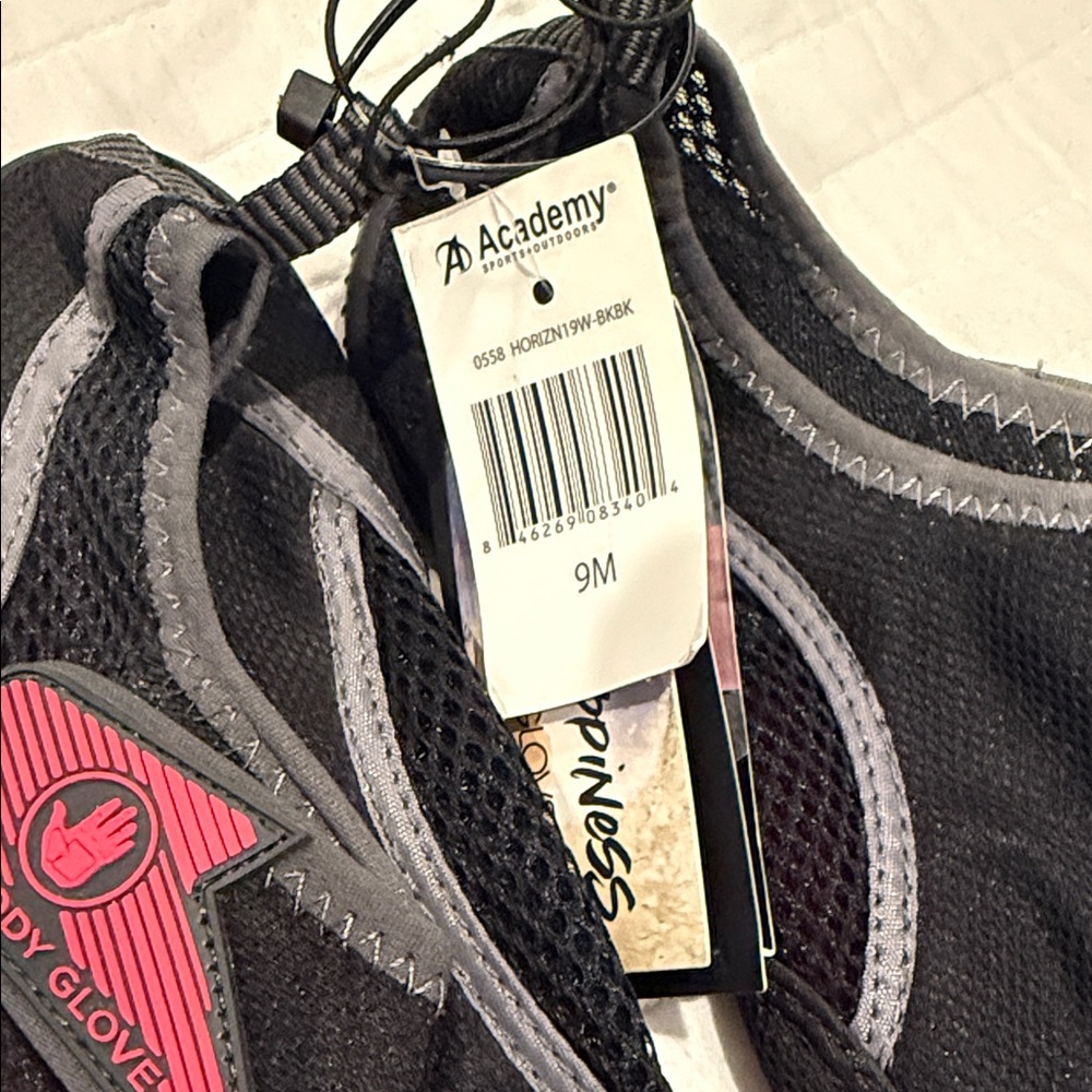 Body Glove Black and Pink Aqua Shoes-New with Tags